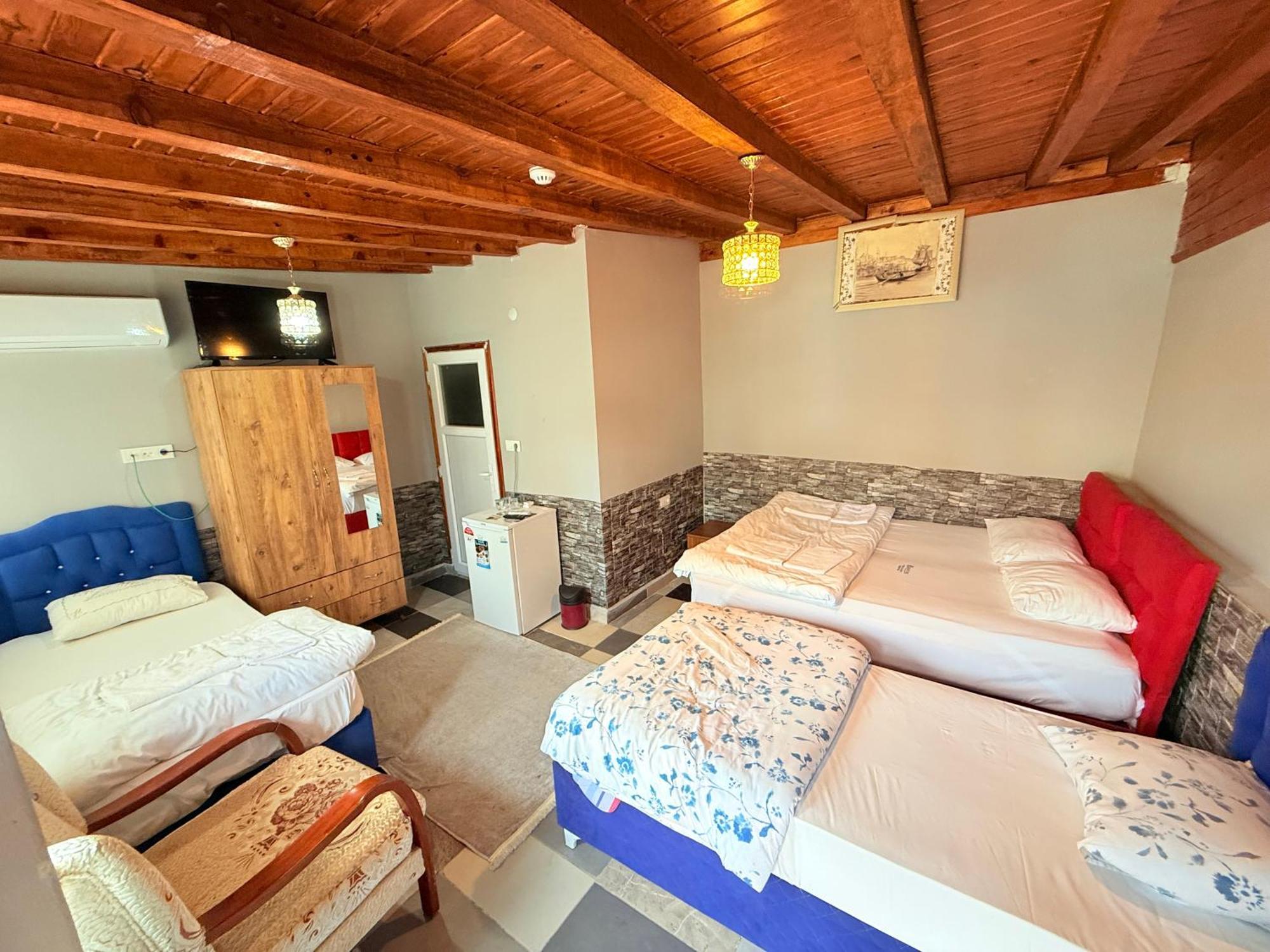 Oez Butik Otel Antik Kent Myrleia 무단야 외부 사진