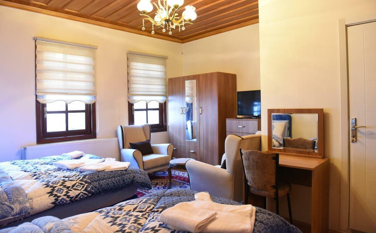 Oez Butik Otel Antik Kent Myrleia 무단야 외부 사진